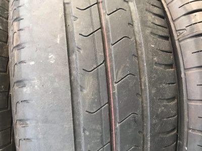 コロナウイルス感染率よりスリップ事故率の方が高くない？